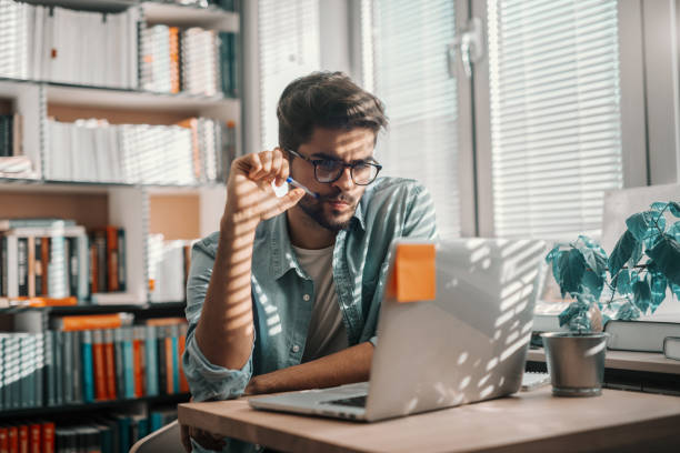 Man researching about joint pain and different treatments aside from NSAID