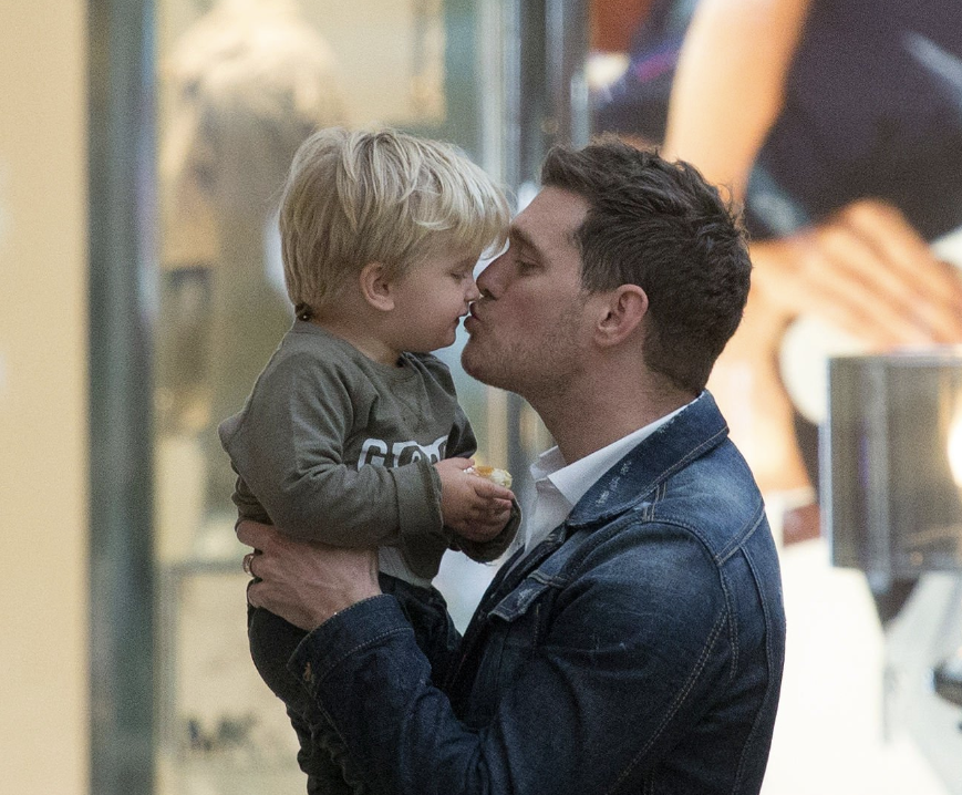 Michael Bublé's Son with cancer diagnosis
