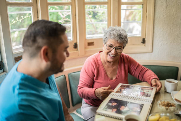 Strategies to Minimize the Worsening of Alzheimer's Symptoms