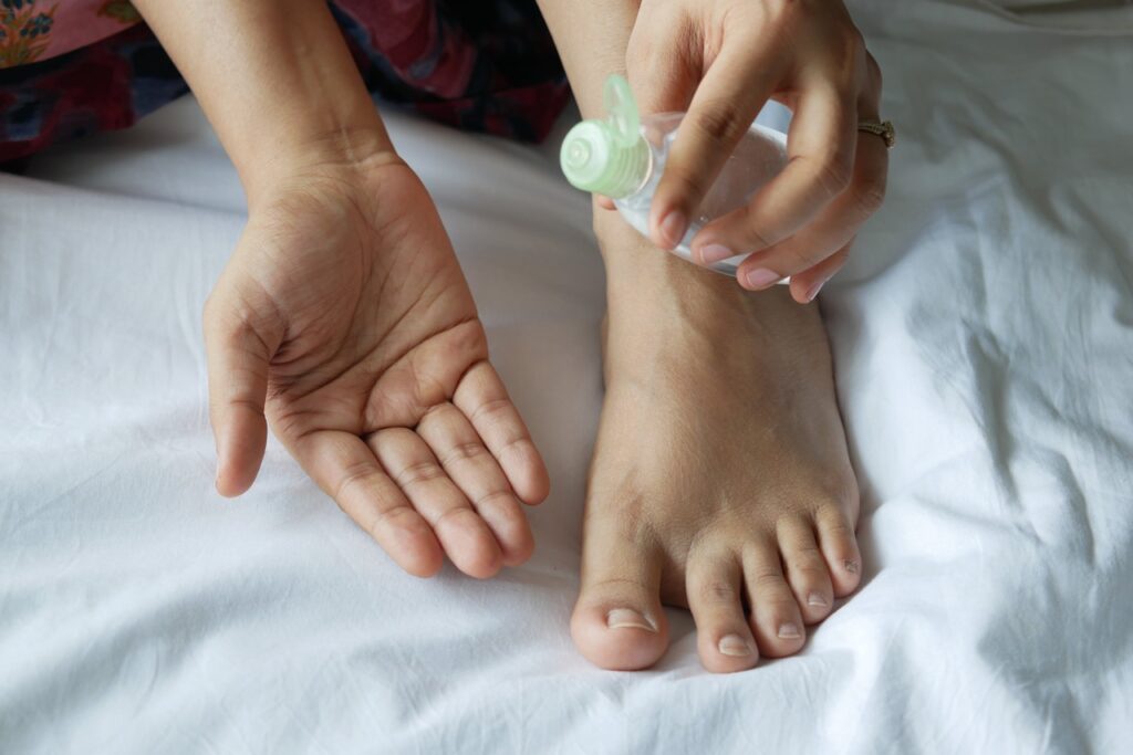 essential oils for the feet