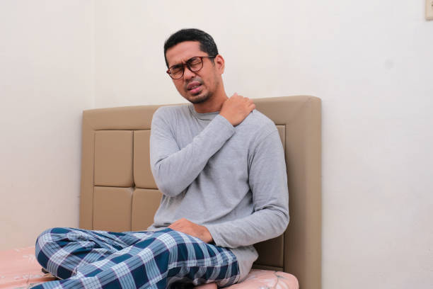 Traditional Treatments for Frozen Shoulder