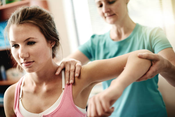In addition to yoga, there are other complementary therapies that can enhance the healing process and provide relief for frozen shoulder.