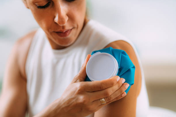 Lifestyle and Recovery for frozen shoulder by combining natural remedies and lifestyle changes