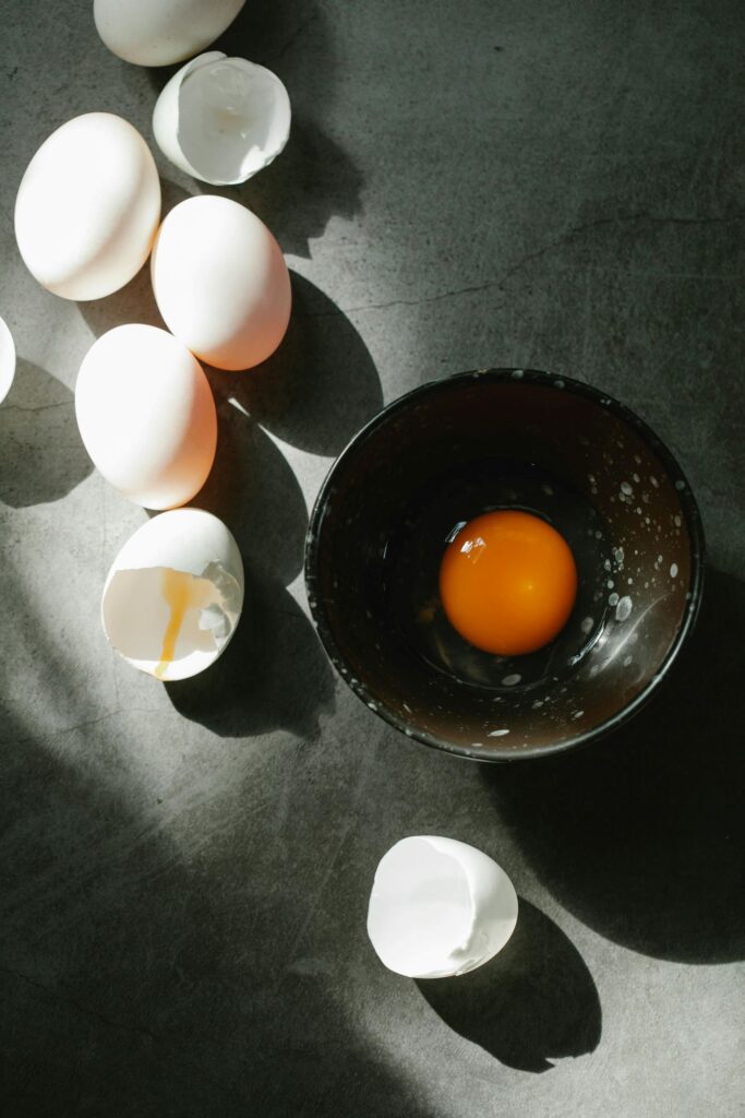 Egg Whites vs. Egg Yolks - Which is Better?