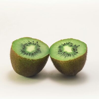 How Kiwi Fruit Can Boost Kidney Health