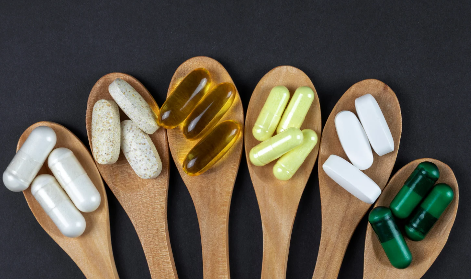 Understanding the Difference Between Vitamins and Minerals