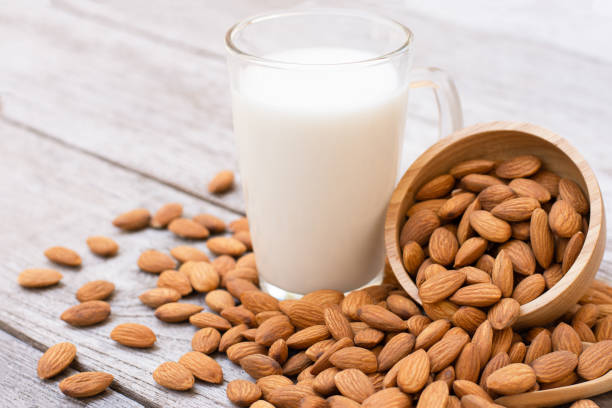 Health Benefits of Almond Milk