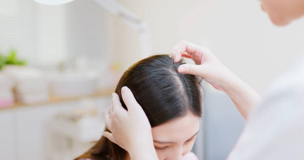 Skin cancer on the scalp can cause a variety of symptoms.