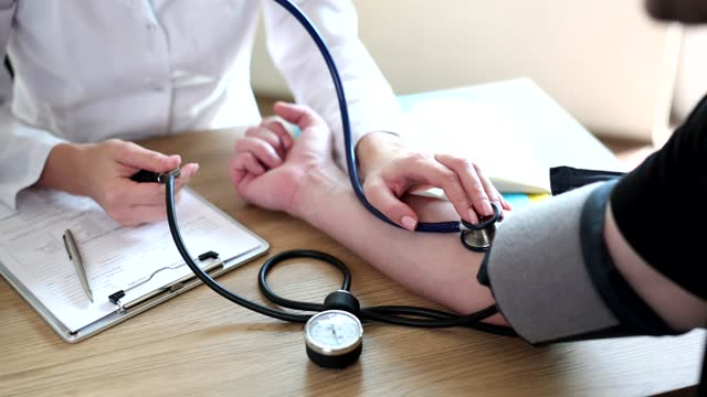 Tools for Measuring Blood Pressure