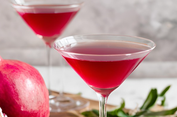 POMEGRANATE MARTINI